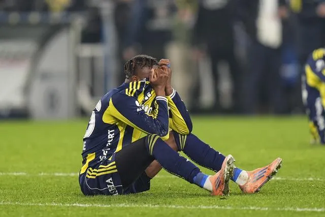 Fenerbahçe’nin Puan Kaybı: “Kazanmalıydın, Gerisi Laf-ı Güzaf!”