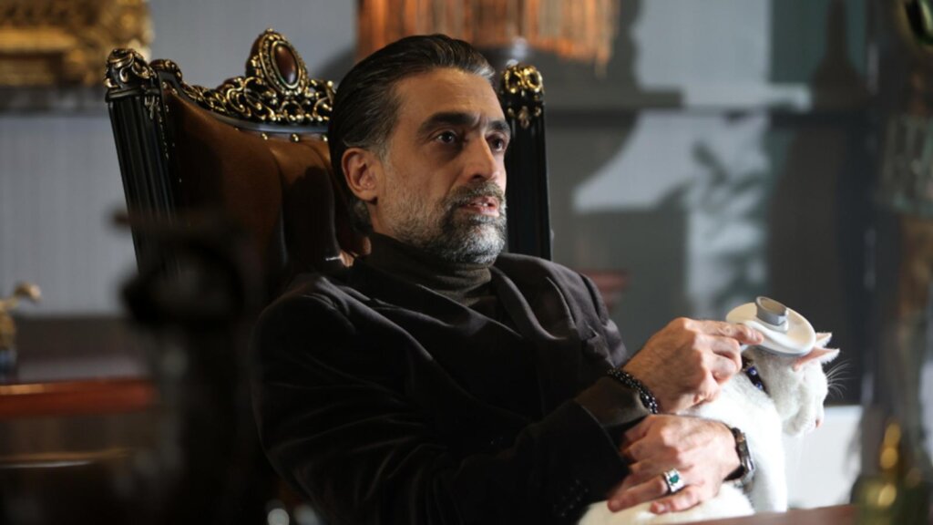 Diren Polatoğulları’ndan Afra Saraçoğlu’na Duygusal Övgü!