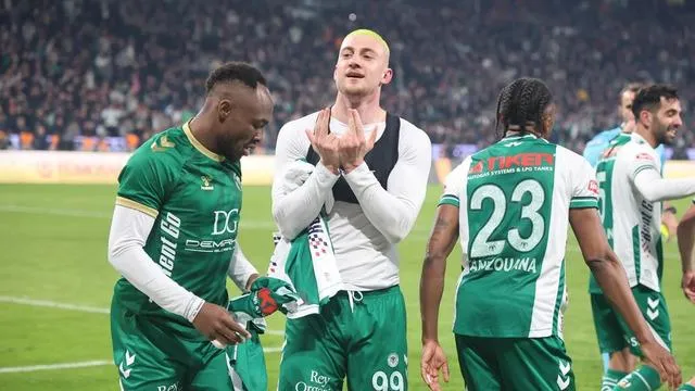 Konyaspor’a FIFA’dan Şok: Transfer Yasağı Krizi!