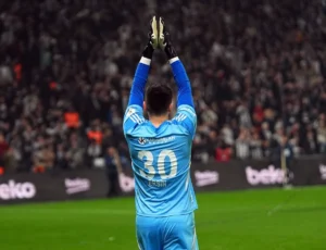 Beşiktaş Dolmabahçe'de gelen goller tibünleri çıldırttı!