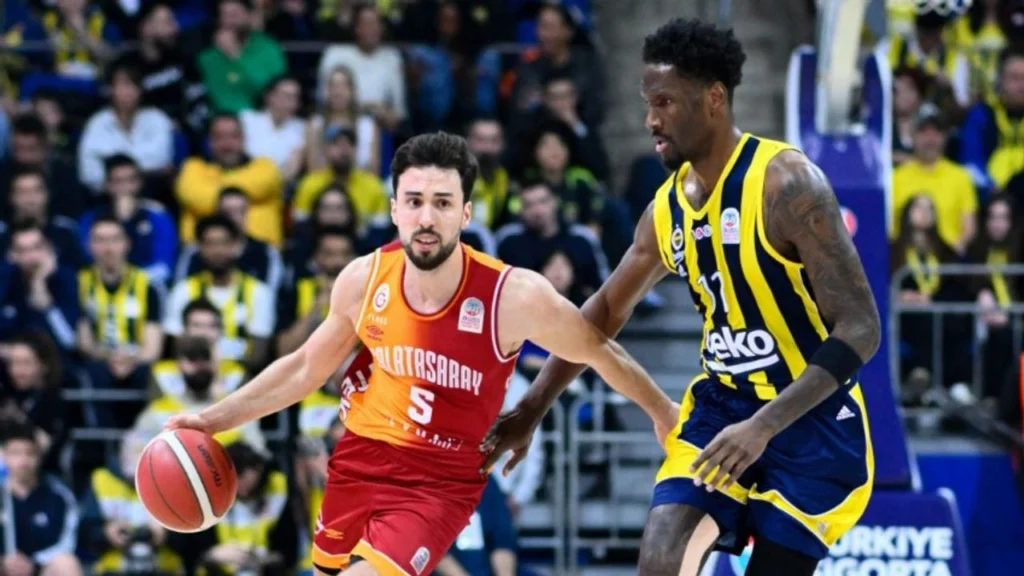 Barcelona’nın Genç Yıldızı Marc Casado, Suudi Arabistan’a Transfer Olabilir mi?