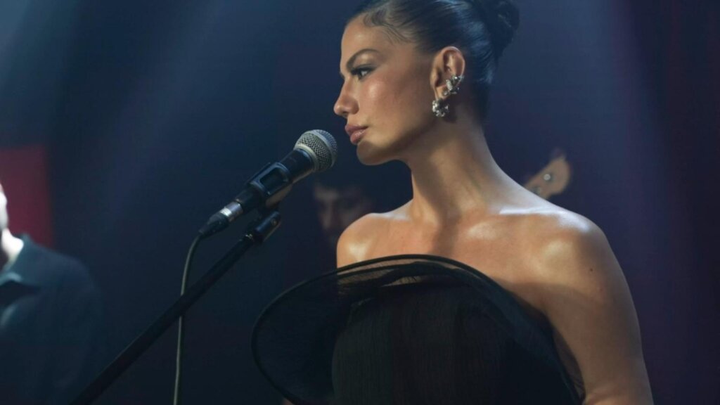 Demet Özdemir Budapeşte’de! Son Pozları Yorum Yağmuruna Tutuldu