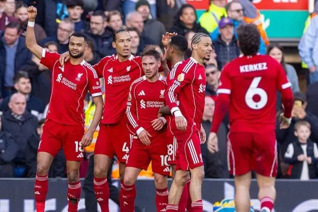 Galatasaray’ın Rakibi Liverpool, Gollü Maçta Gövde Gösterisi Yaptı!