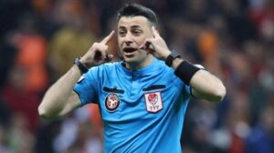 beIN Trio, Galatasaray-Alanyaspor Maçında Hakemin Görmezden Geldiği Kartları Yorumladı: Skandal!