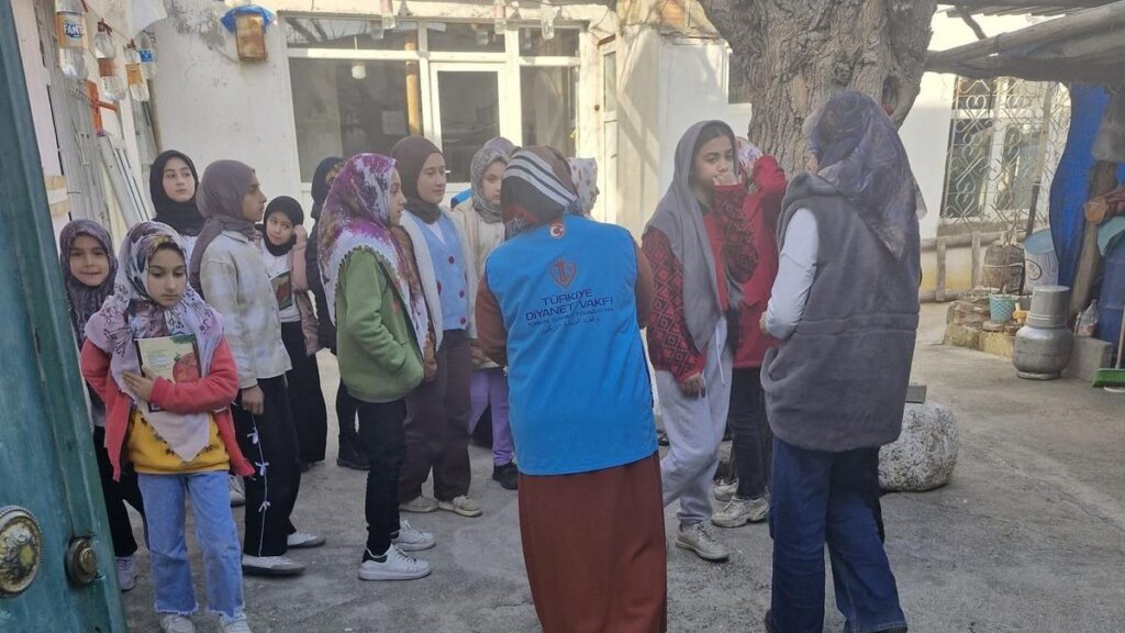 Kahta’da Dayanışmanın Gücü: İhtiyaç Sahiplerine Uzanan Yardım Eli