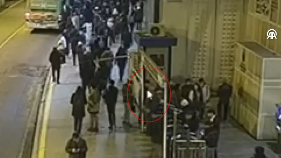 Zincirlikuyu Metrobüs