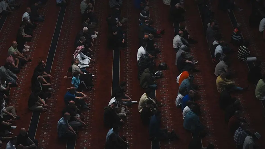 Siyasilerden Ramazan