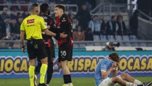 Lazio-Milan Maçında Skandal Anlar: Verilmeyen Penaltı ve Sarri'nin Kırmızı Kartı!