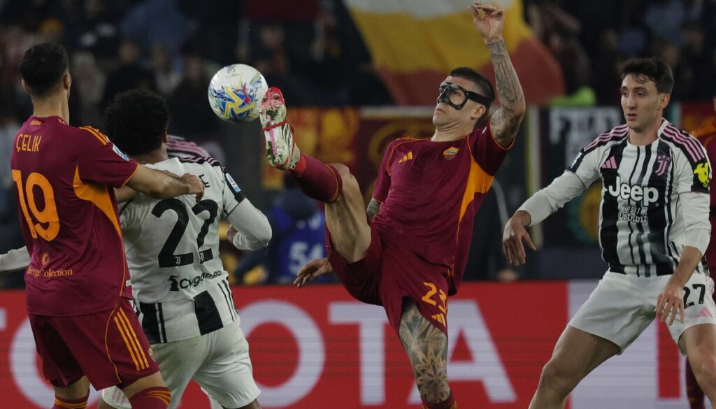 Roma-Juventus Maçında Hakem Krizi: Spalletti Çıldırdı, Taraftarlar Ayakta!