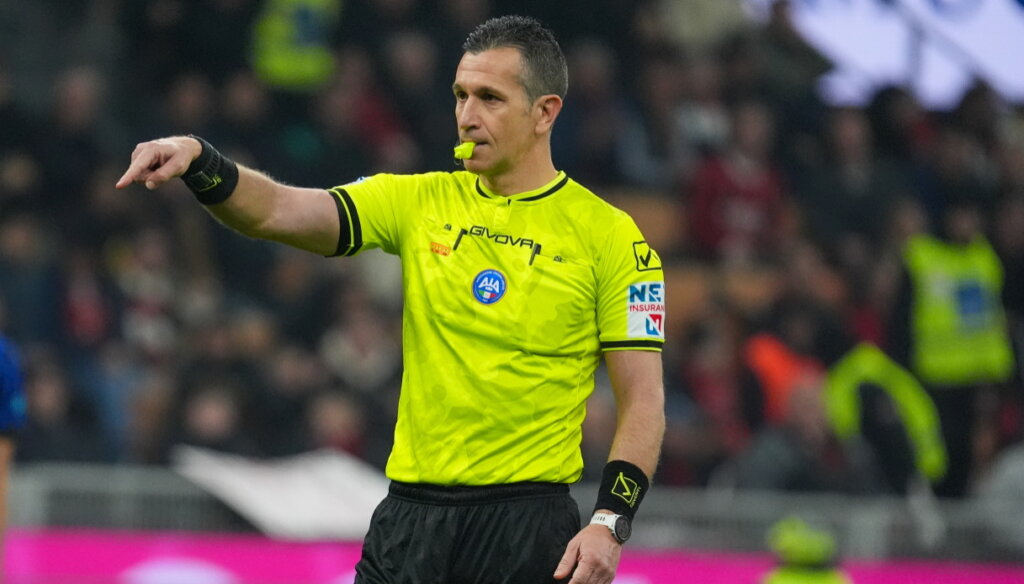 Milan-Inter Derbisinde Tartışmalı Hakem Kararları!