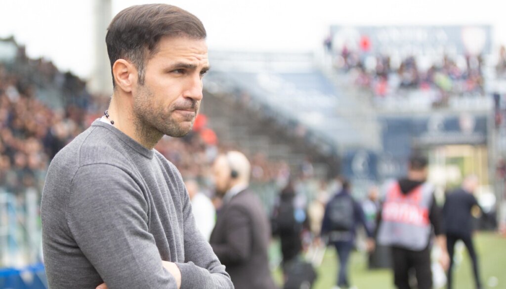 Cesc Fabregas’ın Tartışmaları: İspanyol Yıldız Neden Eleştiriliyor?