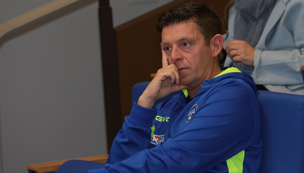 Milan-Inter ve Genoa-Roma’da Hakem Hataları Gündemde