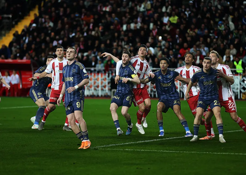 Fenerbahçe Antalya’da Şaşırtan Puan Kaybı: Maçta Neler Oldu?