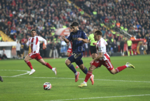 Fenerbahçe'de Hakem Krizi: Düdükler Kime Çalıyor?