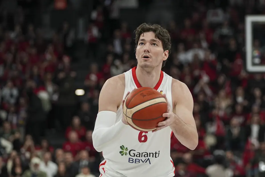 12 Dev Adam Sırbistan’ı Devirip Üst Turu Garantiledi!