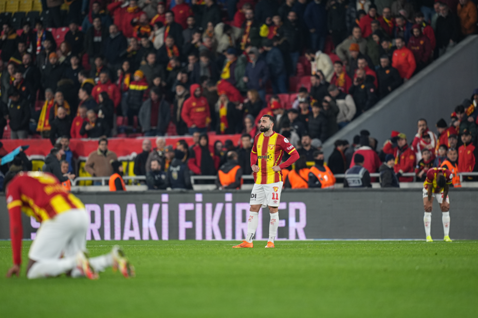 Göztepe’nin Galibiyet Hasreti: İzmir Ekibi Süper Lig’de Tıkandı!