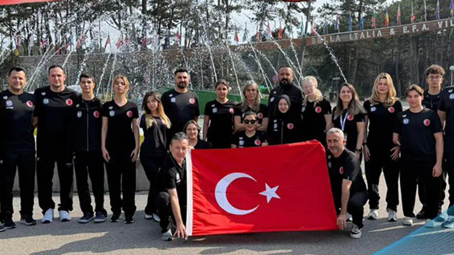 Milli Para Yüzücülerimiz İtalya’da 10 Madalya Kazandı!